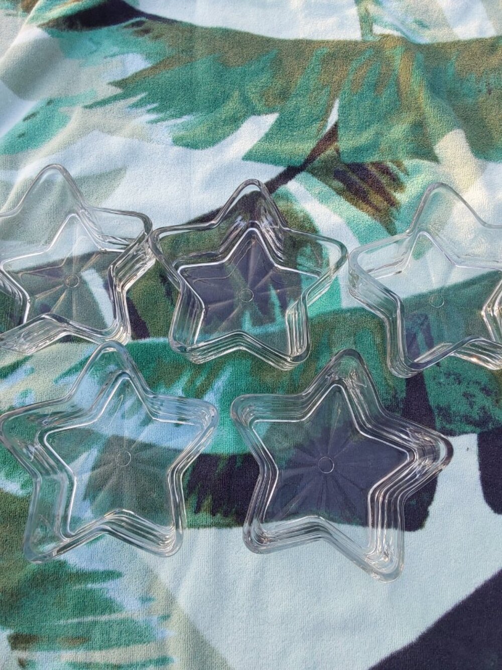 NEW THICK HEAVY GLASS STAR DISHES SET OF 5 BEAUTIFUL - Picture 4 of 7